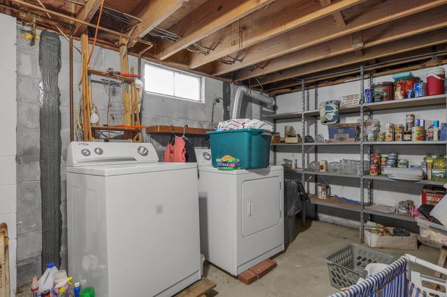 4742 London Groveport Road, Orient, OH 43146