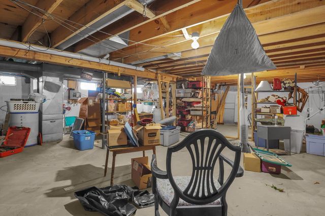 4742 London Groveport Road, Orient, OH 43146