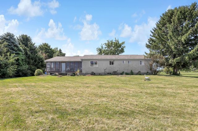 4742 London Groveport Road, Orient, OH 43146