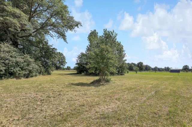 4742 London Groveport Road, Orient, OH 43146