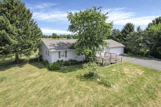 4742 London Groveport Road, Orient, OH 43146