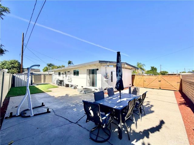 6591 Arizona, Buena Park, CA 90621