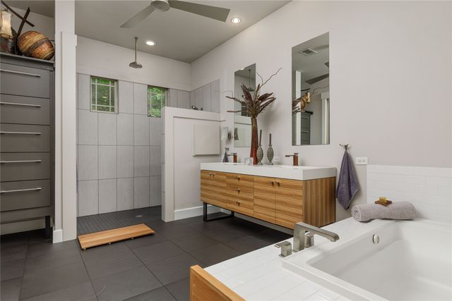 109 Royal Aberdeen Way, Mckinney, TX 75072