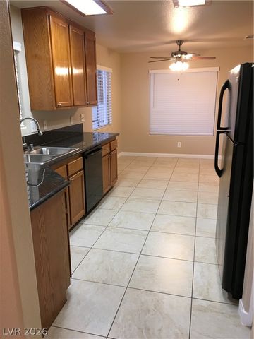 1533 Linnbaker Lane 204, Las Vegas, NV 89110