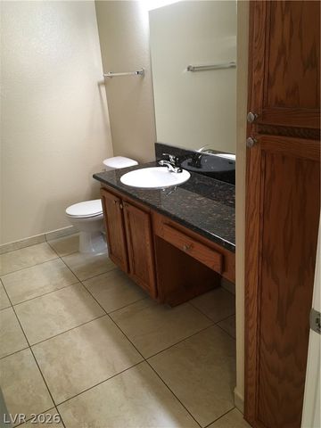 1533 Linnbaker Lane 204, Las Vegas, NV 89110