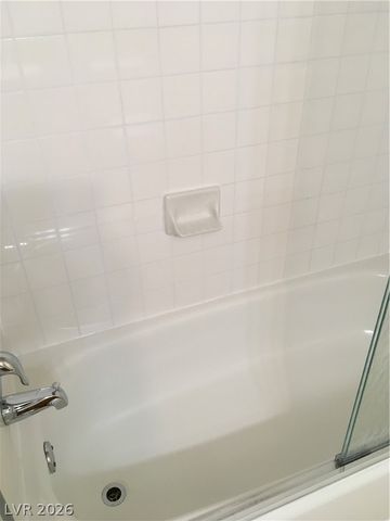 1533 Linnbaker Lane 204, Las Vegas, NV 89110