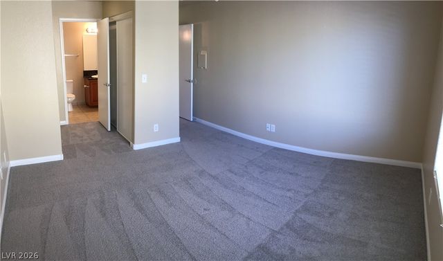 1533 Linnbaker Lane 204, Las Vegas, NV 89110