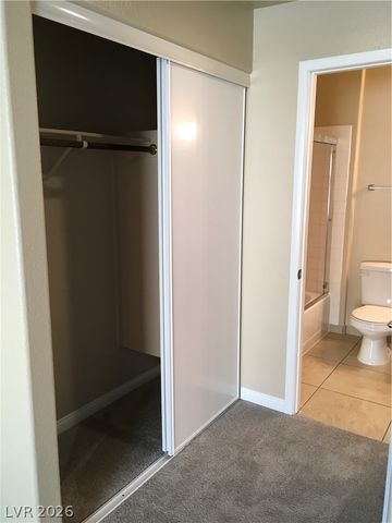 1533 Linnbaker Lane 204, Las Vegas, NV 89110