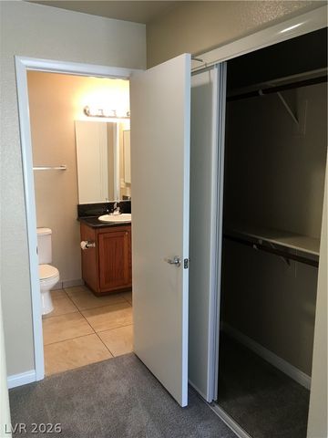 1533 Linnbaker Lane 204, Las Vegas, NV 89110