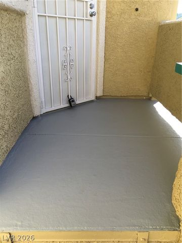 1533 Linnbaker Lane 204, Las Vegas, NV 89110