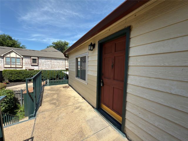 4123 Herschel Avenue 2, Dallas, TX 75219