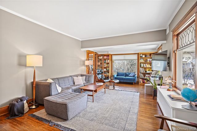 51 Edgemont Road, Katonah, NY 10536