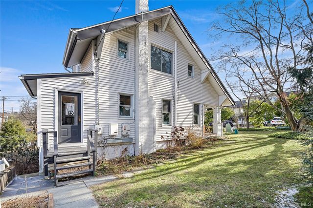 51 Edgemont Road, Katonah, NY 10536