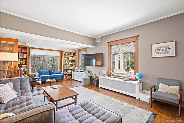 51 Edgemont Road, Katonah, NY 10536