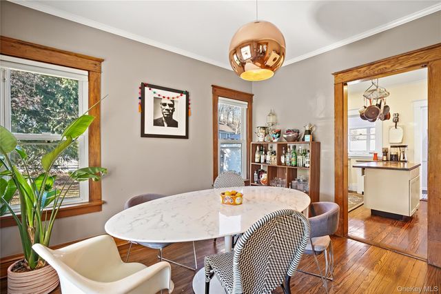 51 Edgemont Road, Katonah, NY 10536