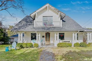 51 Edgemont Road, Katonah, NY 10536