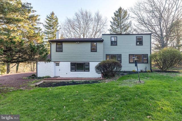 1631 KEYSTONE DR, Hatfield, PA 19440