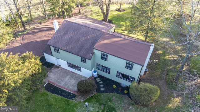 1631 KEYSTONE DR, Hatfield, PA 19440