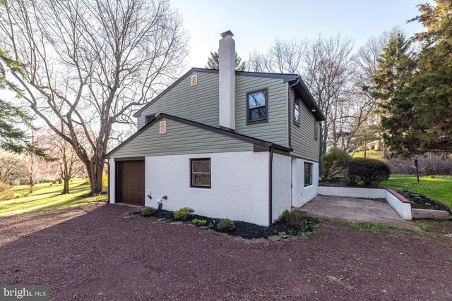 1631 KEYSTONE DR, Hatfield, PA 19440