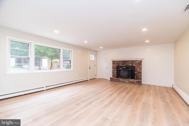 1631 KEYSTONE DR, Hatfield, PA 19440