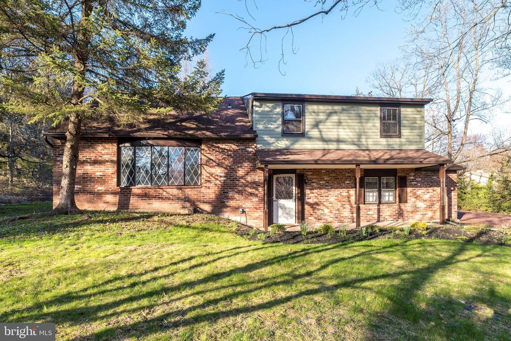 1631 KEYSTONE DR, Hatfield, PA 19440
