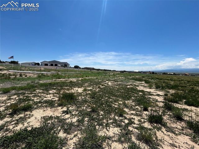 83 Top Rail Trail, Penrose, CO 81240