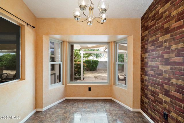 20620 N 5TH Drive, Phoenix, AZ 85027