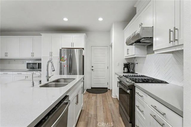 13856 Gazania, Fontana, CA 92336