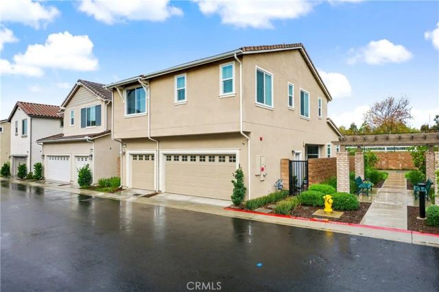 13856 Gazania, Fontana, CA 92336