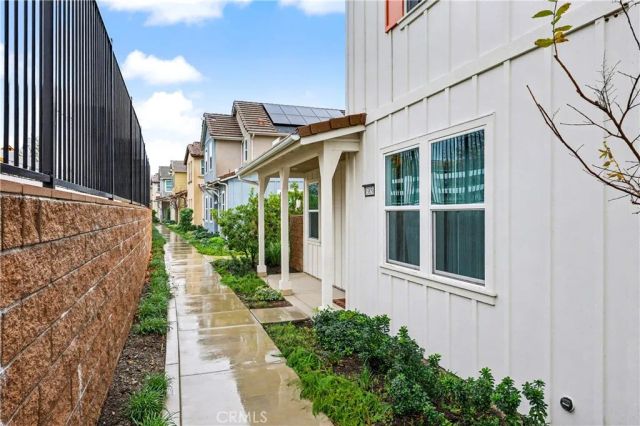 13856 Gazania, Fontana, CA 92336