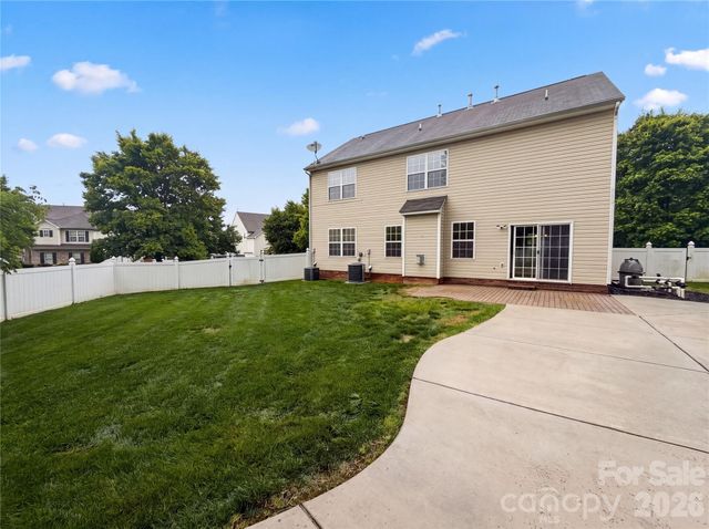 8702 Bell Song Lane, Huntersville, NC 28078