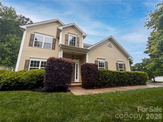 8702 Bell Song Lane, Huntersville, NC 28078