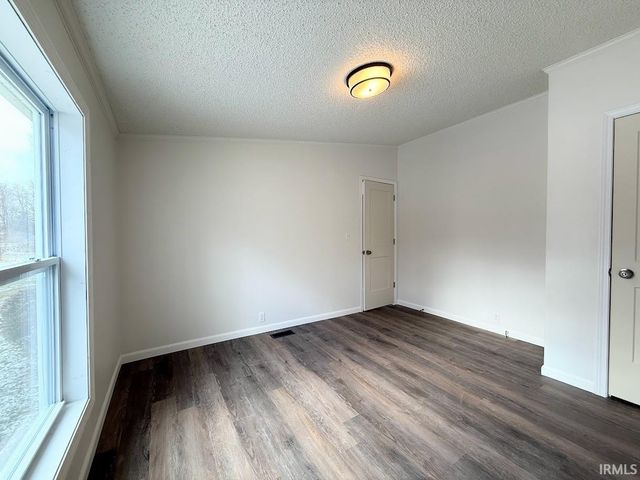 4700 Pottawatomie Road, Logansport, IN 46947