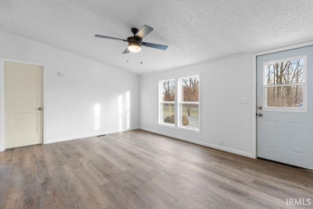 4700 Pottawatomie Road, Logansport, IN 46947