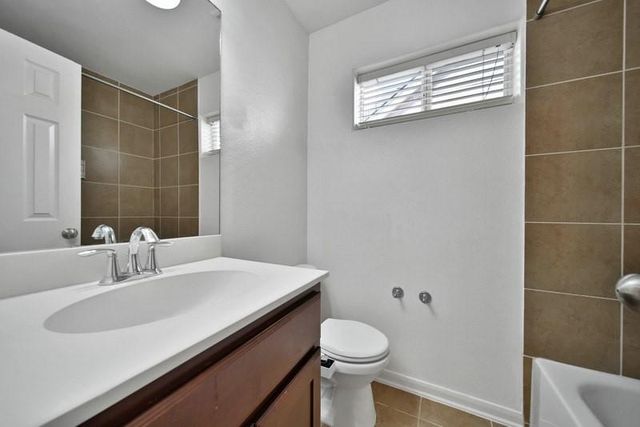 2206 Naomi Street 16, Houston, TX 77054