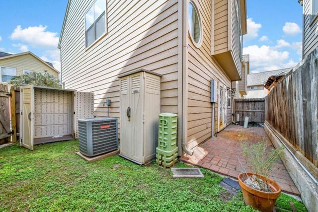 2206 Naomi Street 16, Houston, TX 77054