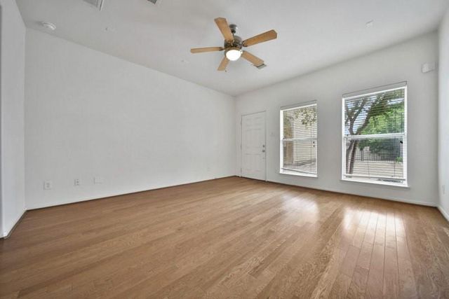 2206 Naomi Street 16, Houston, TX 77054