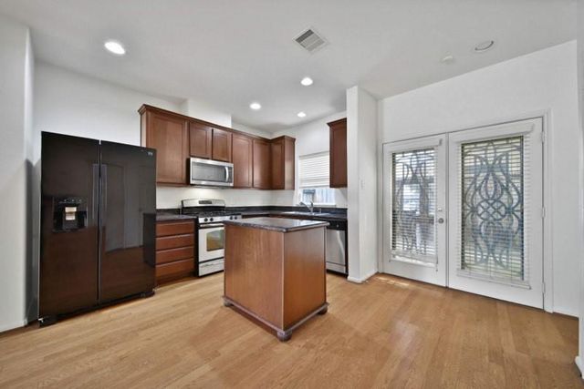 2206 Naomi Street 16, Houston, TX 77054