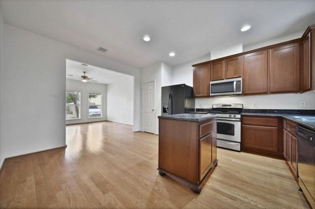 2206 Naomi Street 16, Houston, TX 77054