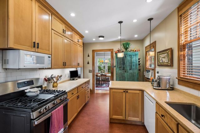 2116 Fairmount Avenue, Saint Paul, MN 55105