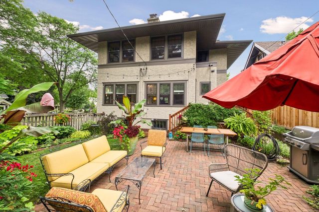 2116 Fairmount Avenue, Saint Paul, MN 55105
