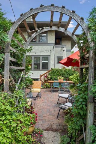 2116 Fairmount Avenue, Saint Paul, MN 55105