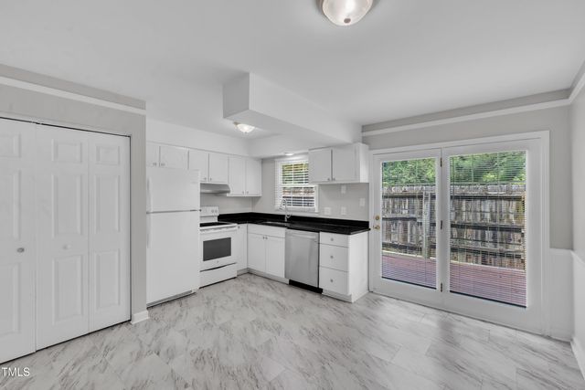 1227 Jamestown Court, Cary, NC 27511