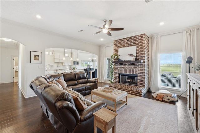 12715 Ridgeleigh Drive, Beaumont, TX 77705