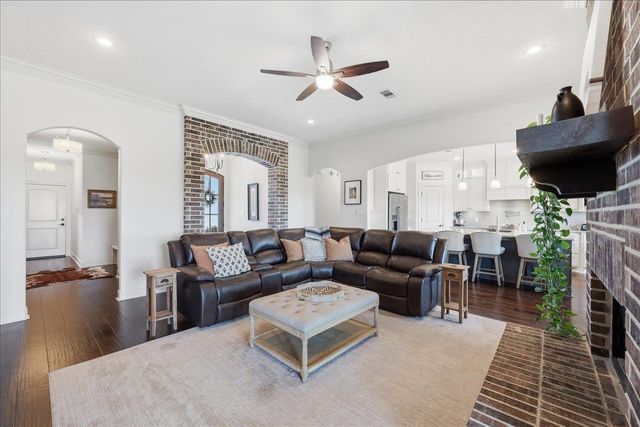 12715 Ridgeleigh Drive, Beaumont, TX 77705