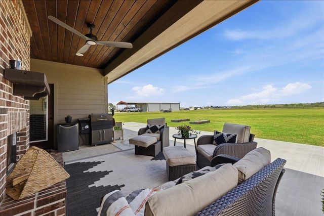 12715 Ridgeleigh Drive, Beaumont, TX 77705