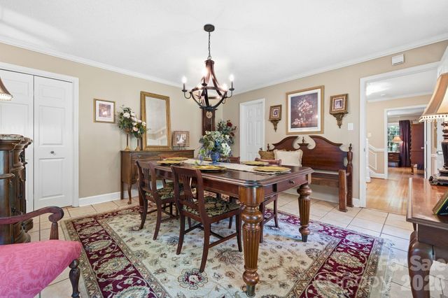 3500 Sunningdale Lane 221, Statesville, NC 28625
