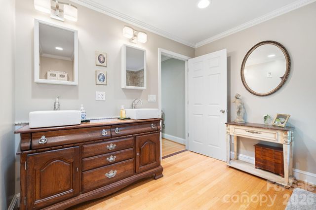 3500 Sunningdale Lane 221, Statesville, NC 28625