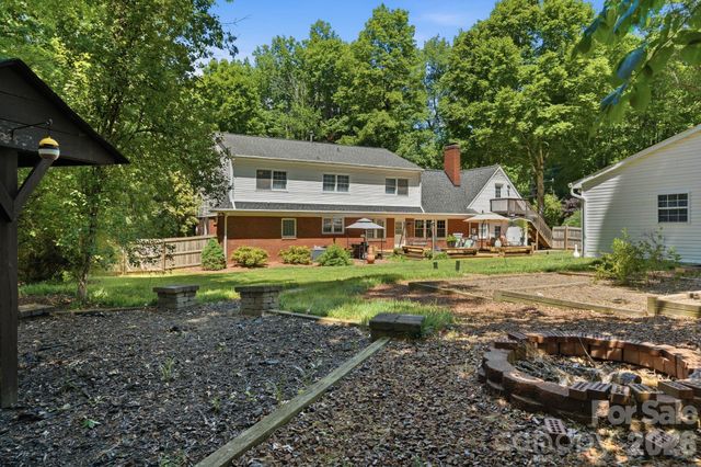 3500 Sunningdale Lane 221, Statesville, NC 28625
