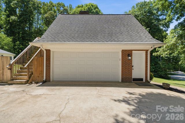 3500 Sunningdale Lane 221, Statesville, NC 28625